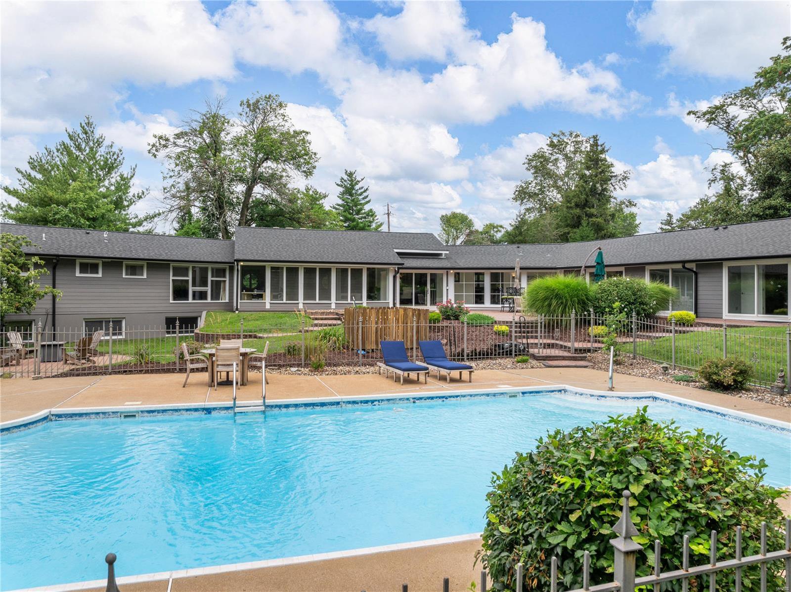 Long Meadows - Residential