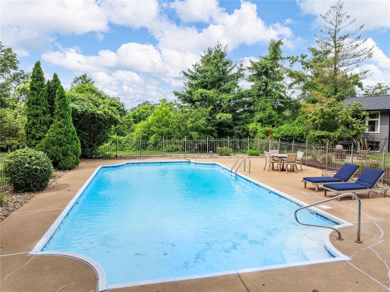 Long Meadows - Residential