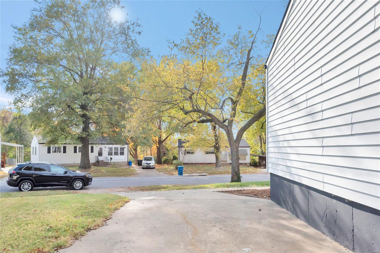 Knollwood - Residential