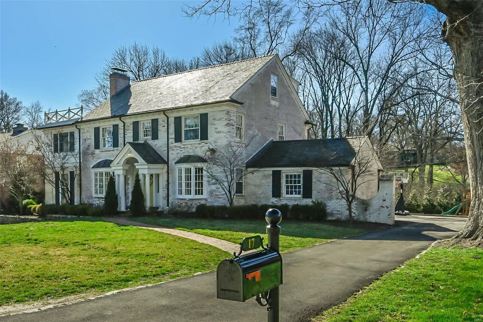 La Hacienda Lts 34 Thru 51 Resub - Residential