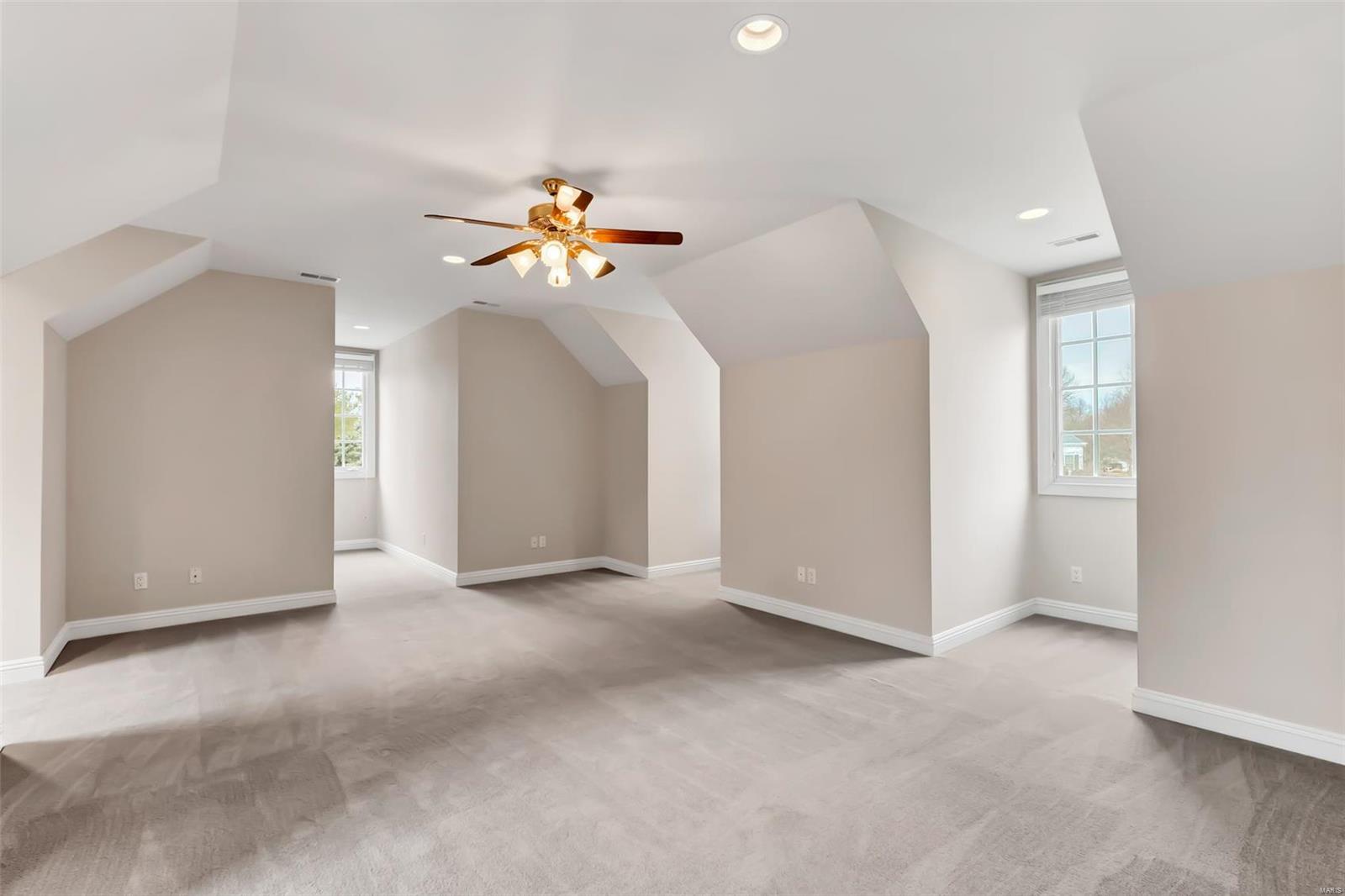 Highland Pointe - Residential