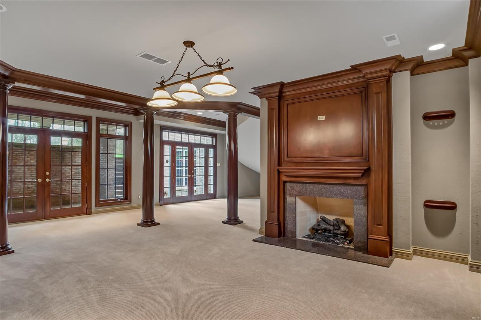 Highland Pointe - Residential