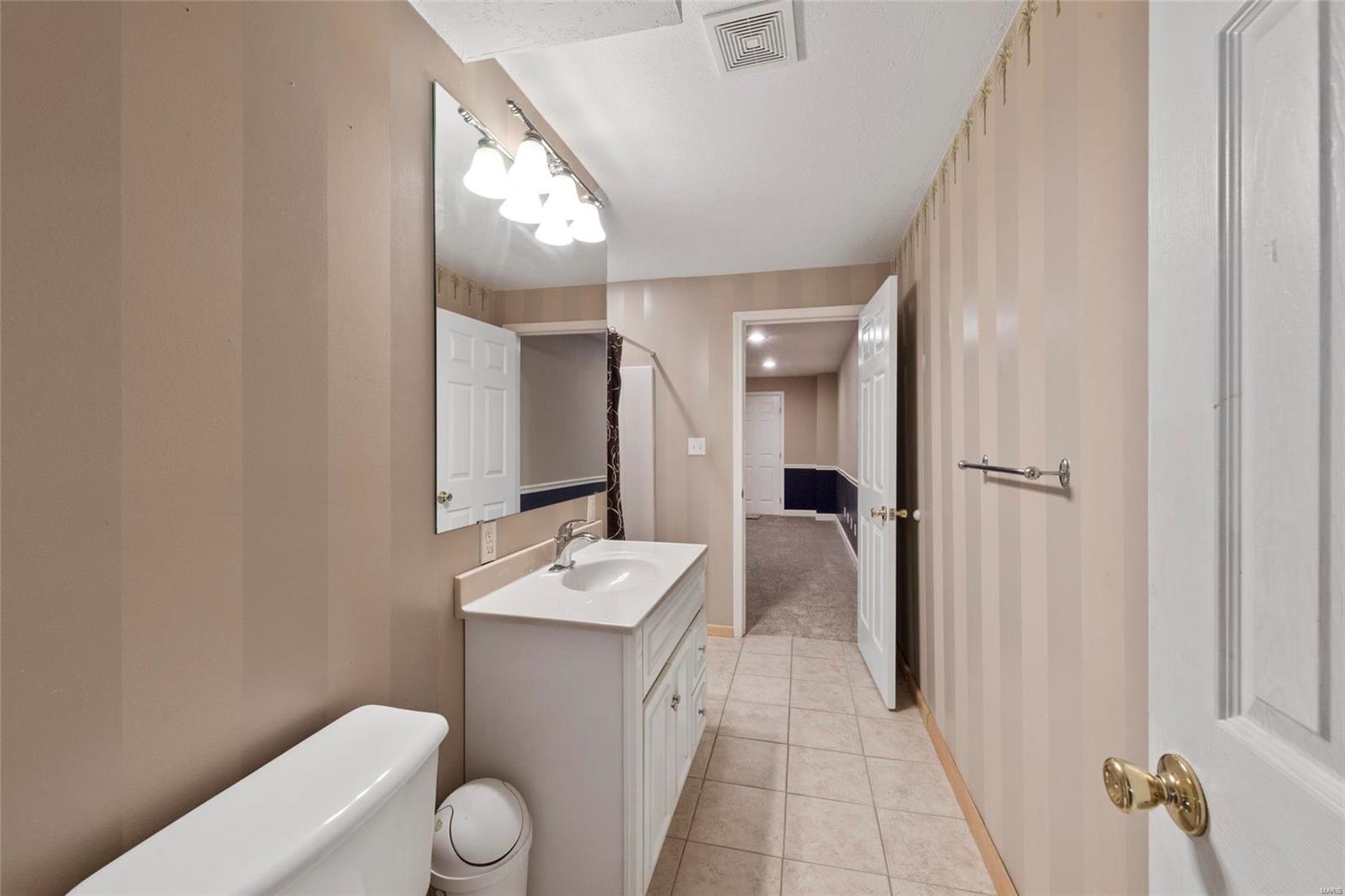 Ashford Place #2 - Residential