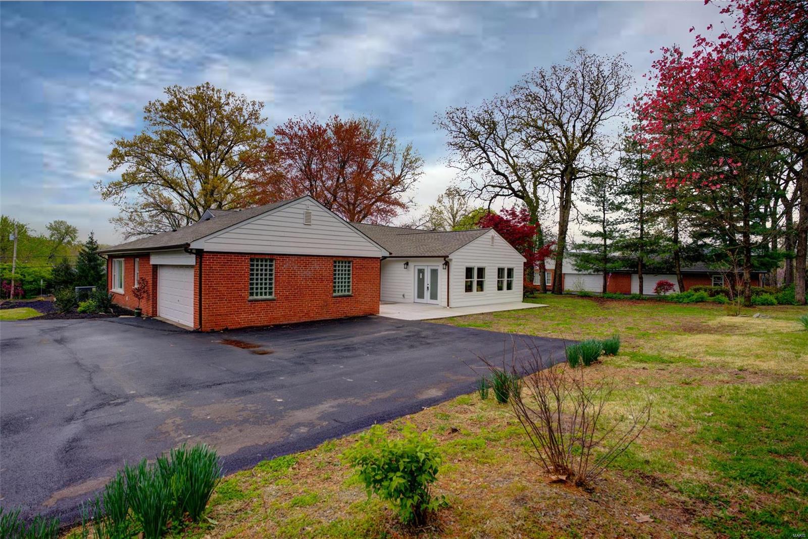 Oak Park Estate - Residential