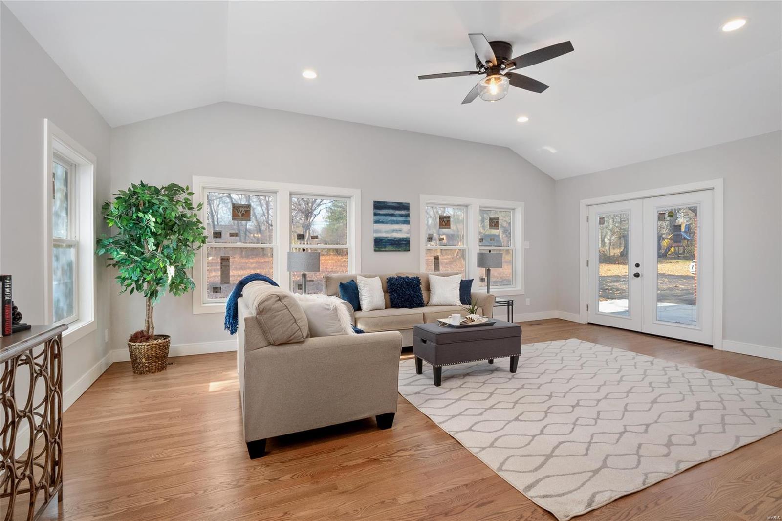 Oak Park Estate - Residential