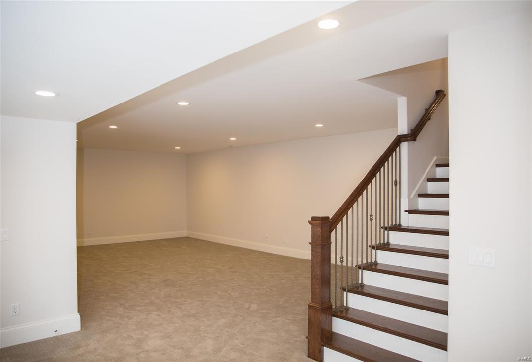 Hi Pointe - Residential