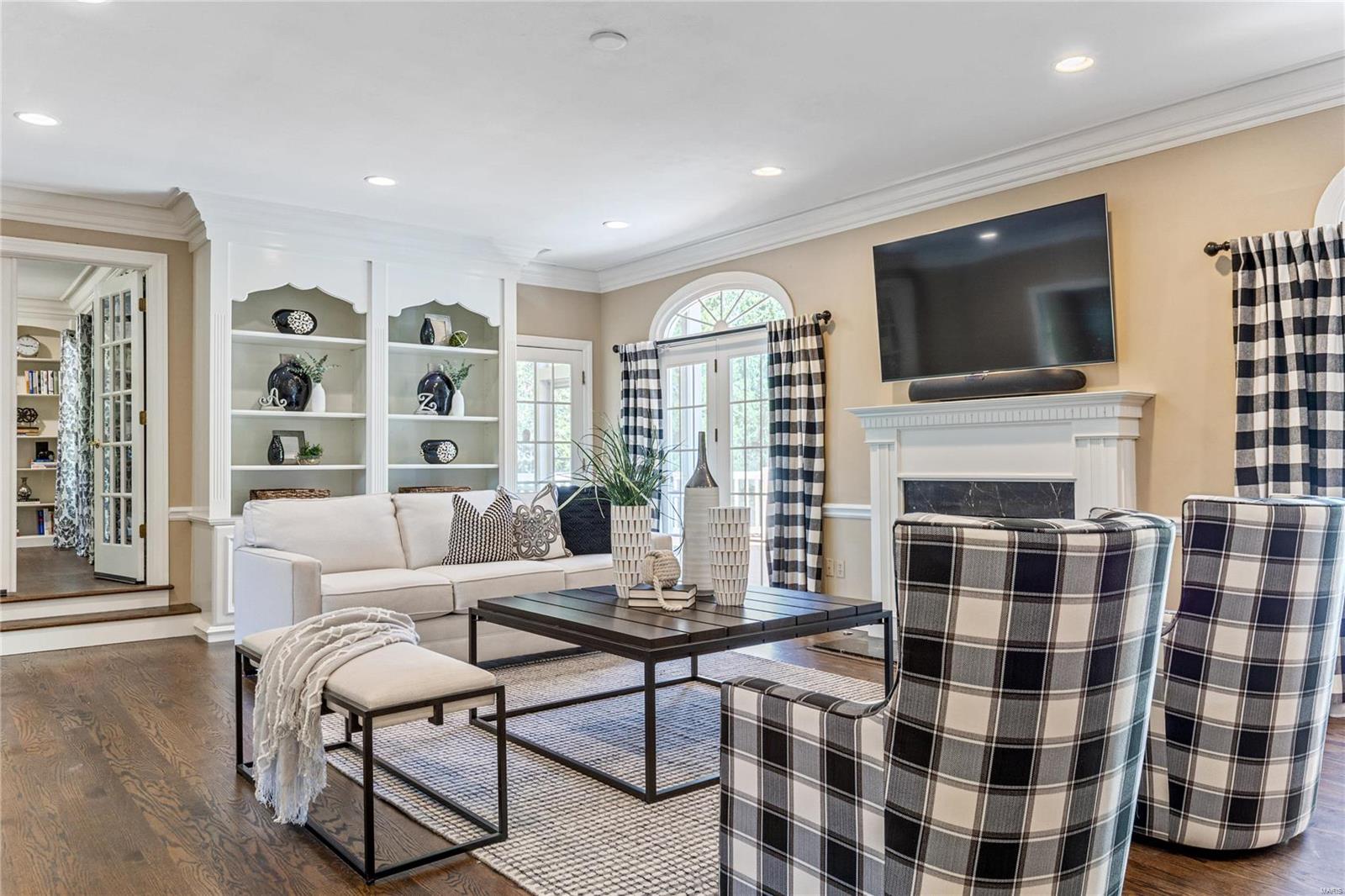 Barrington Place 2 - Residential