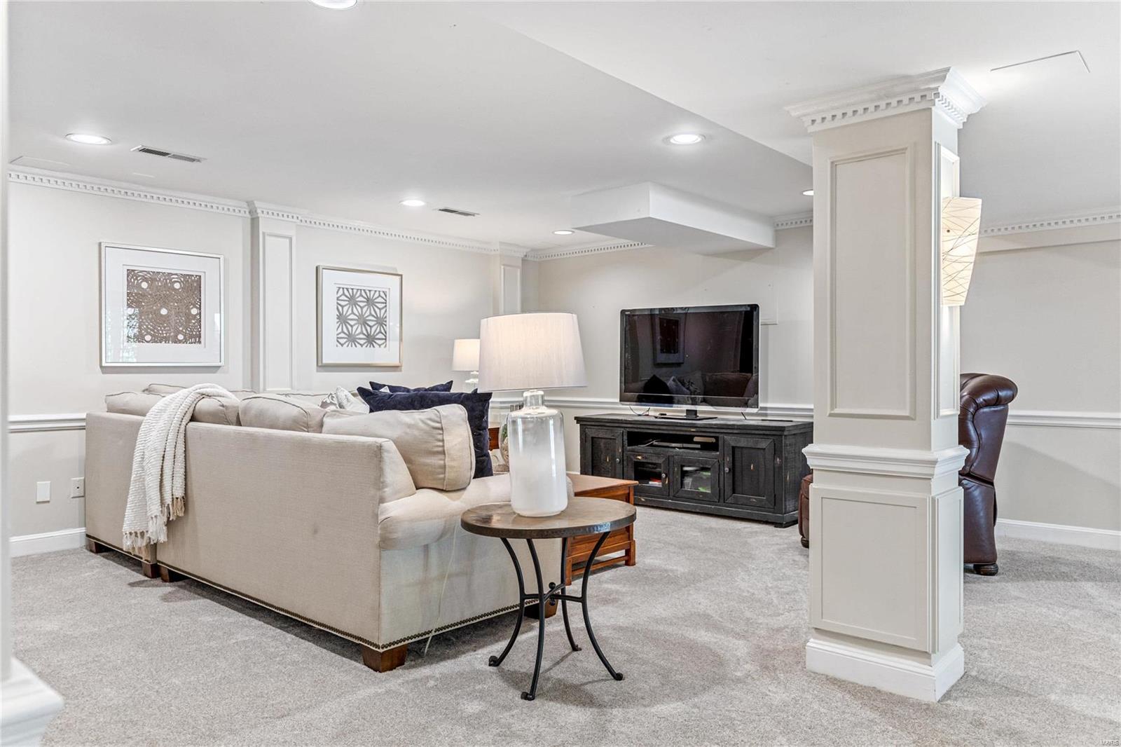 Barrington Place 2 - Residential