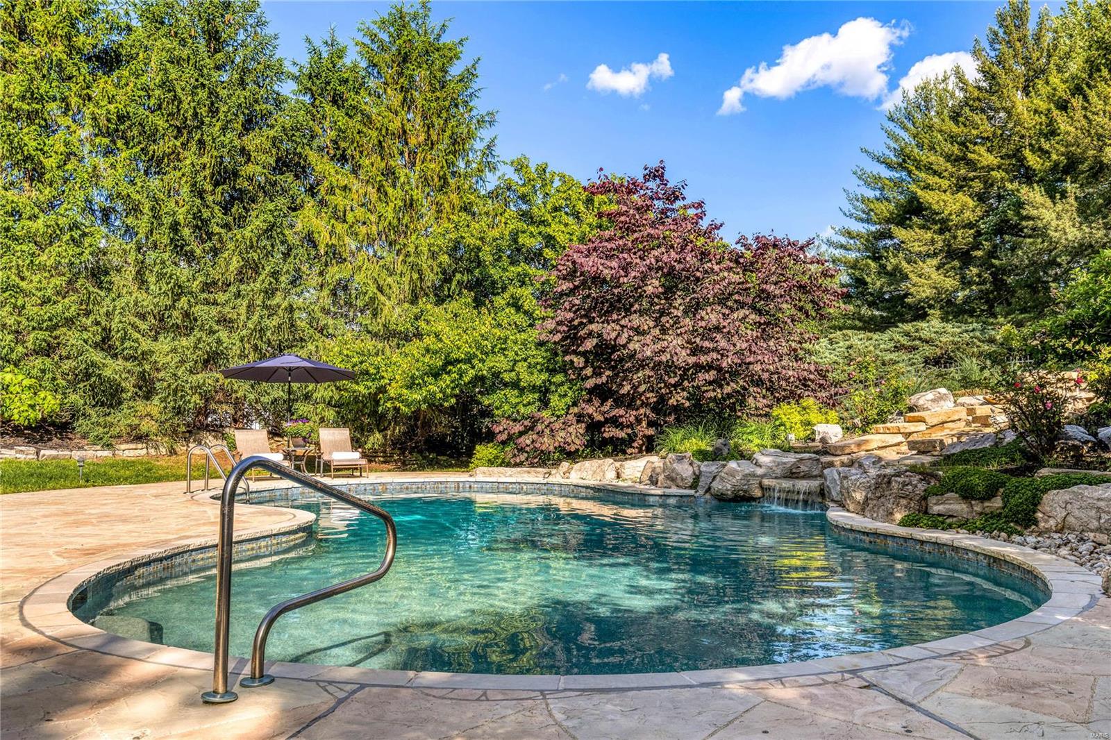 Barrington Place 2 - Residential