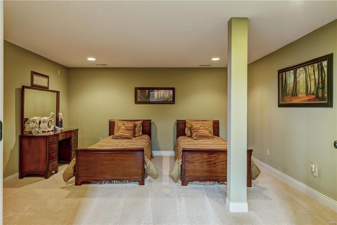 Whitmoor Country Club #9 - Residential