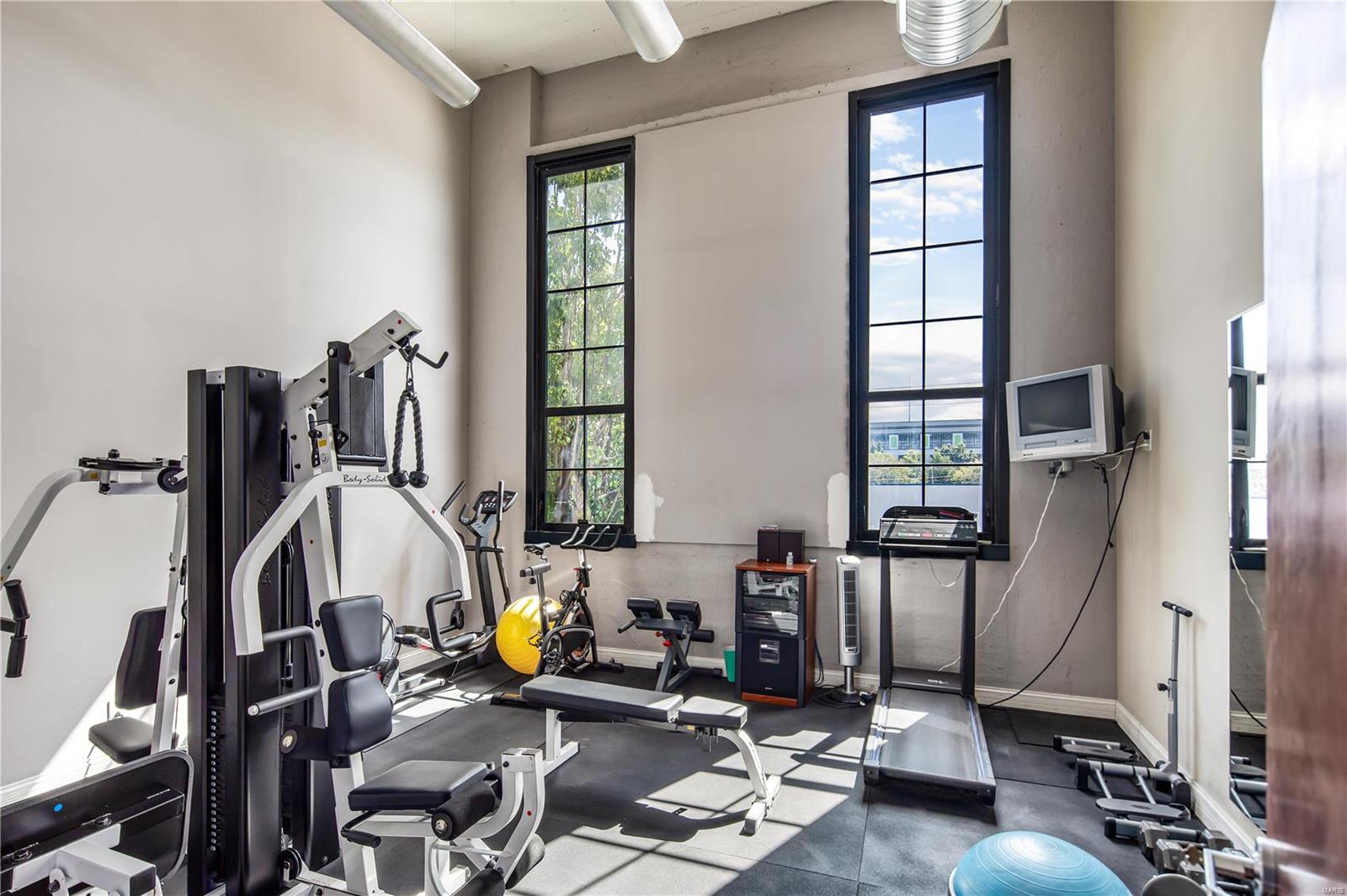 4200 Laclede Condo - Residential