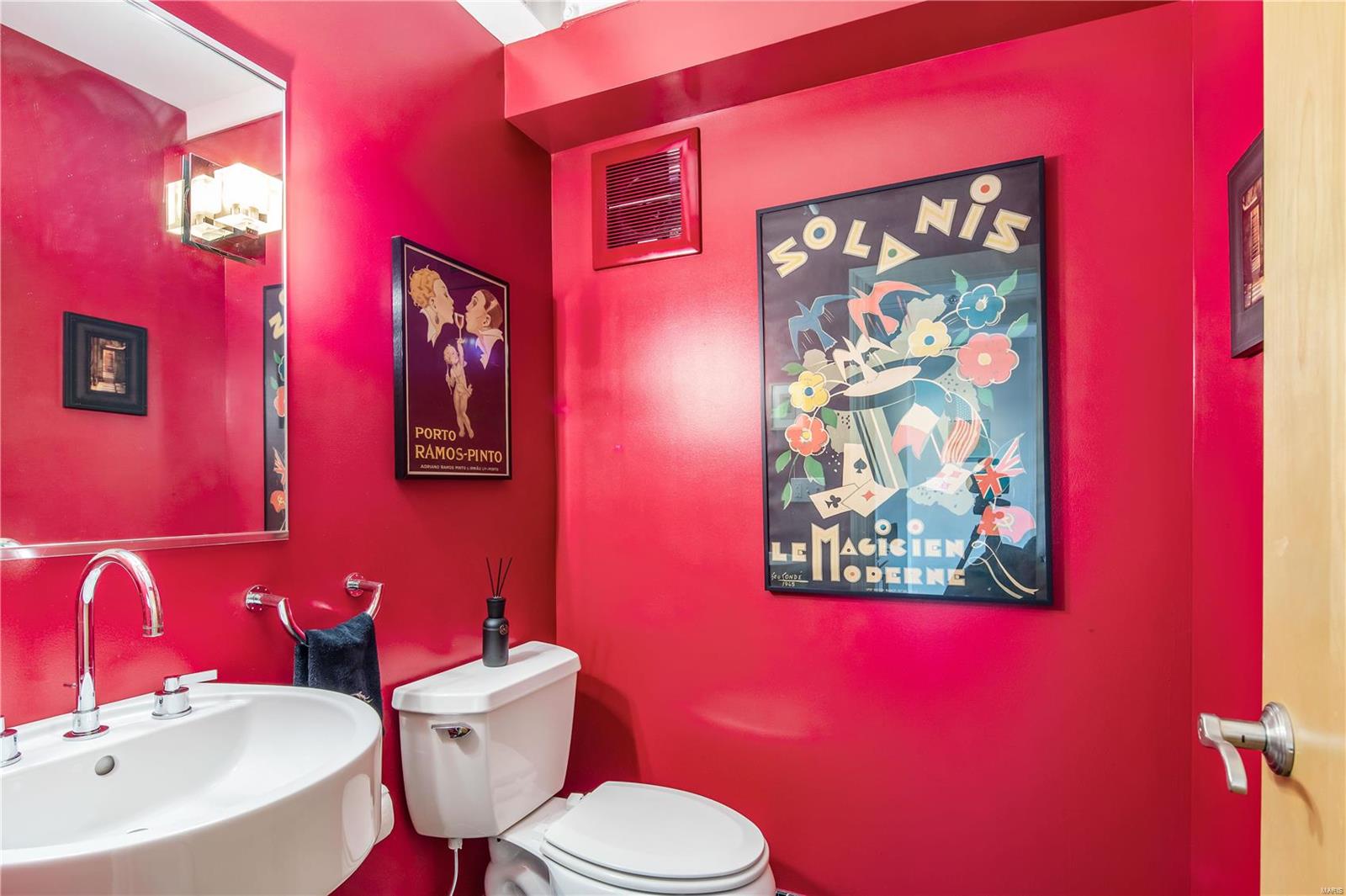 4200 Laclede Condo - Residential