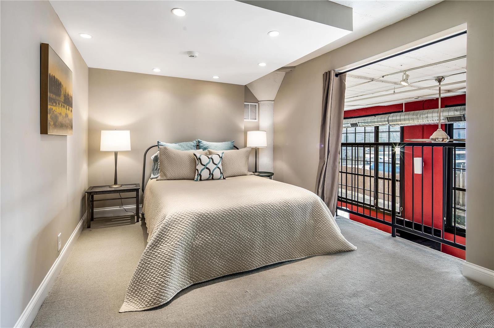 4200 Laclede Condo - Residential