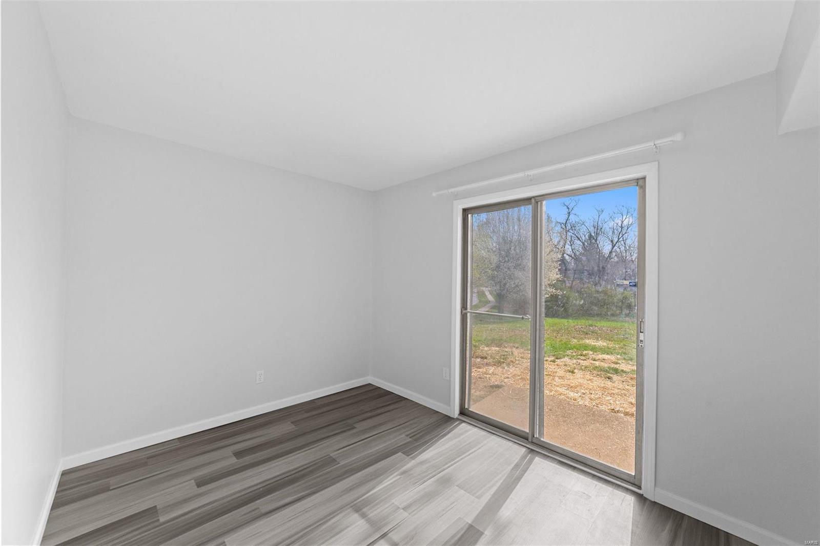 Rolling Hills Country Club Park Sec 1 - Residential Lease