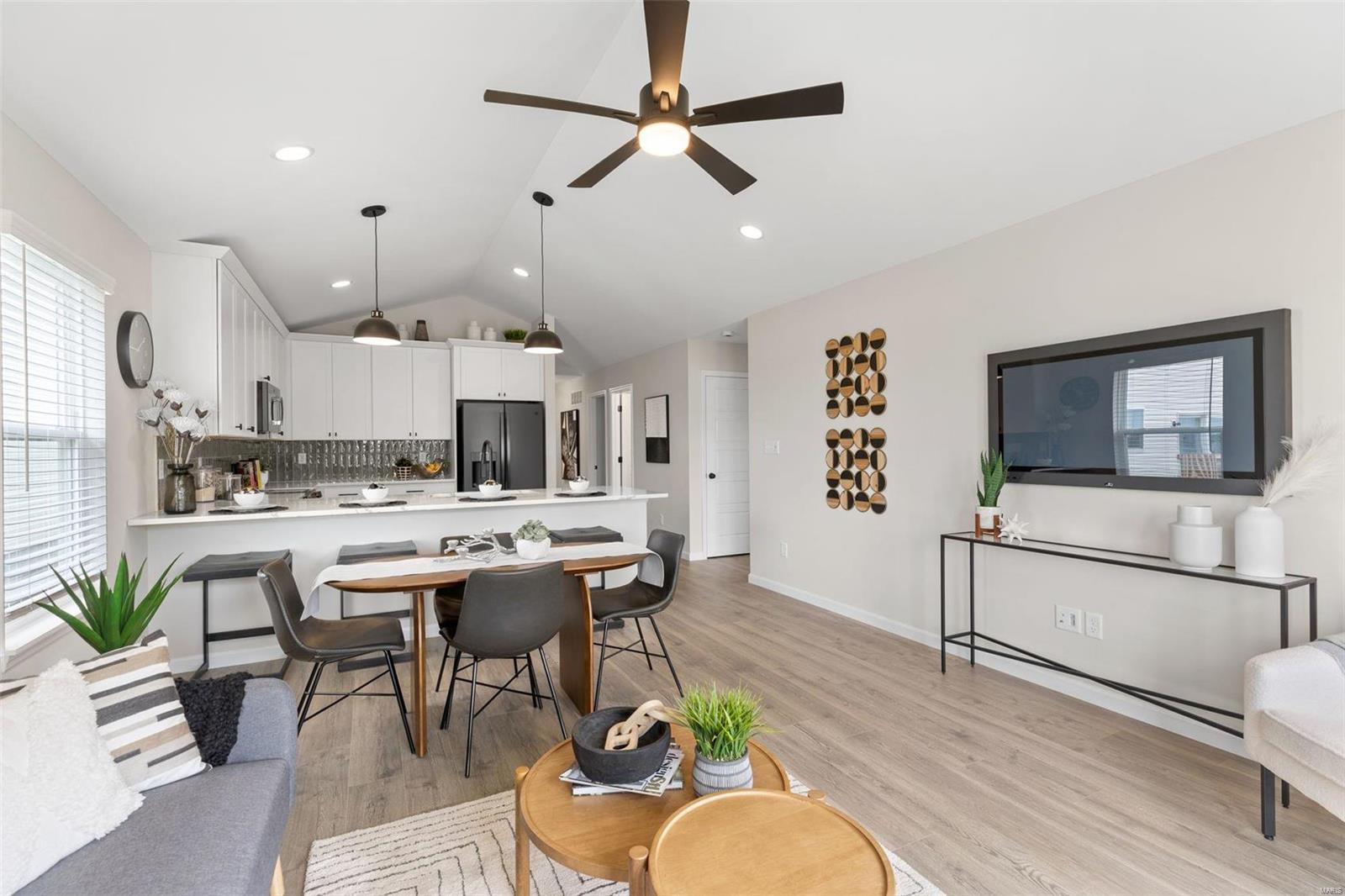 705 Courtshire Crossing
