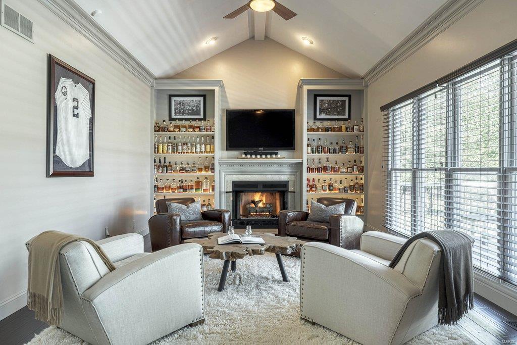 Whitmoor Country Club #9 - Residential