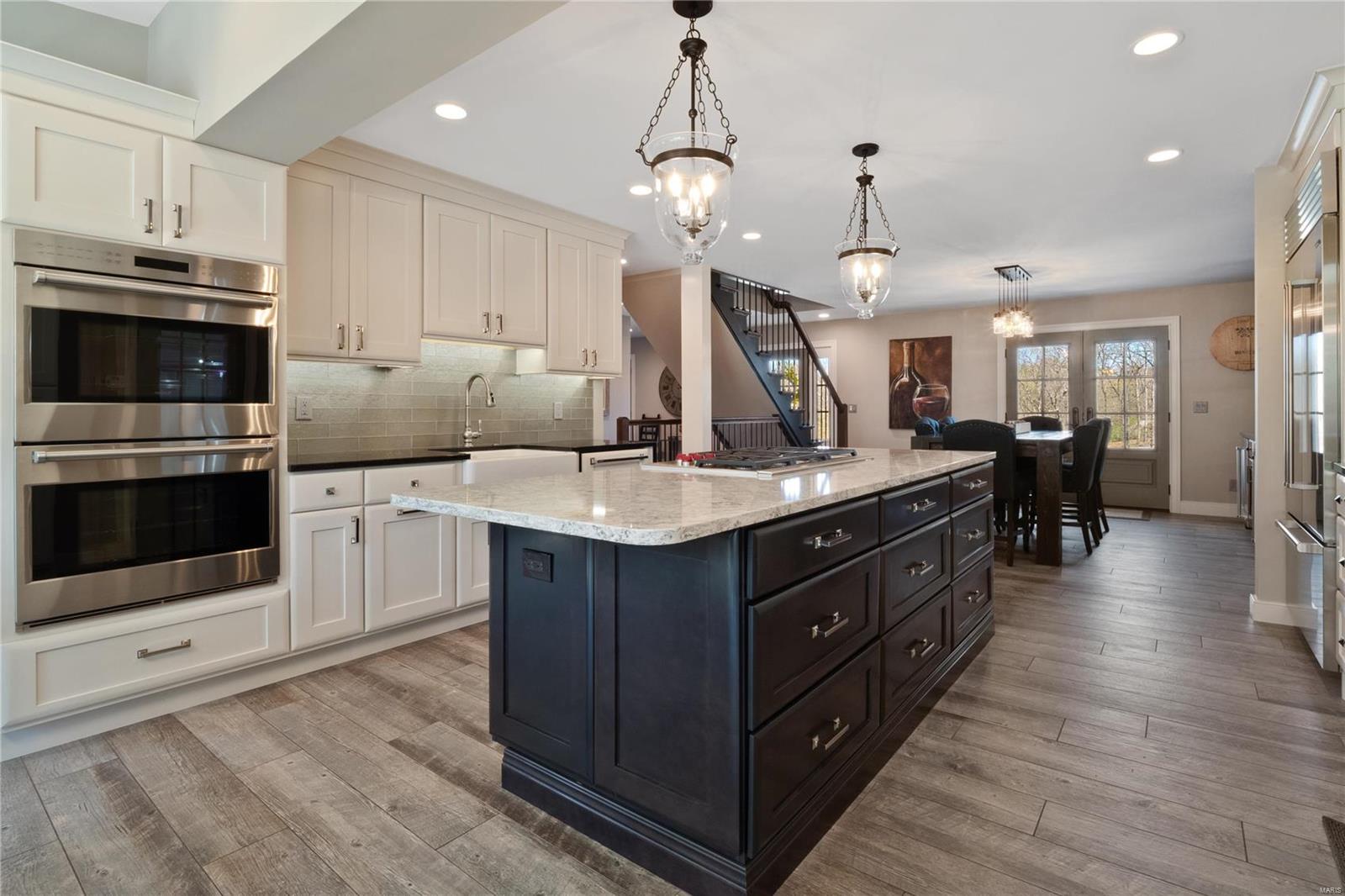 School Land Lt Pt 3 Lt Split Aka Two - Residential