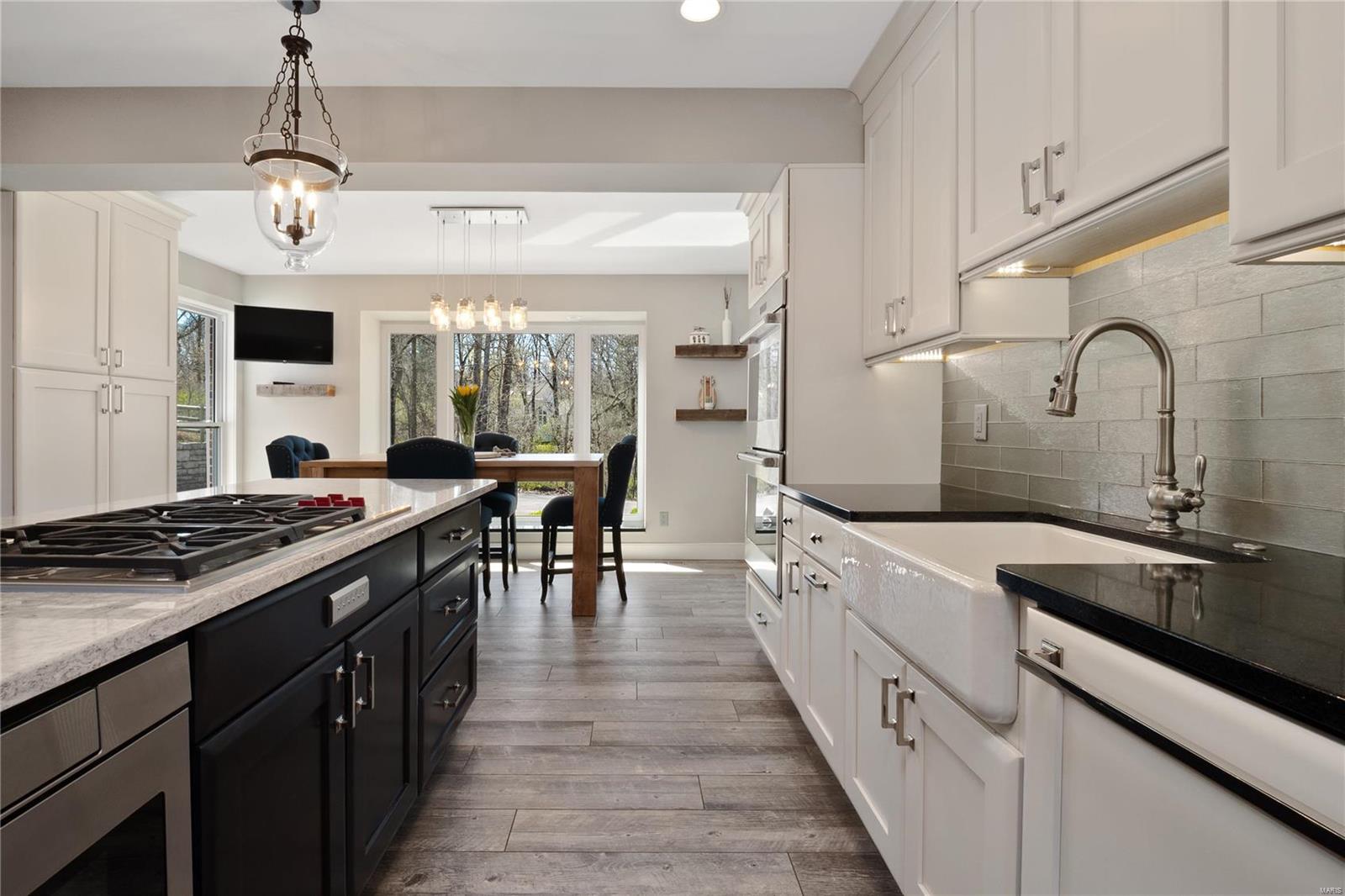 School Land Lt Pt 3 Lt Split Aka Two - Residential