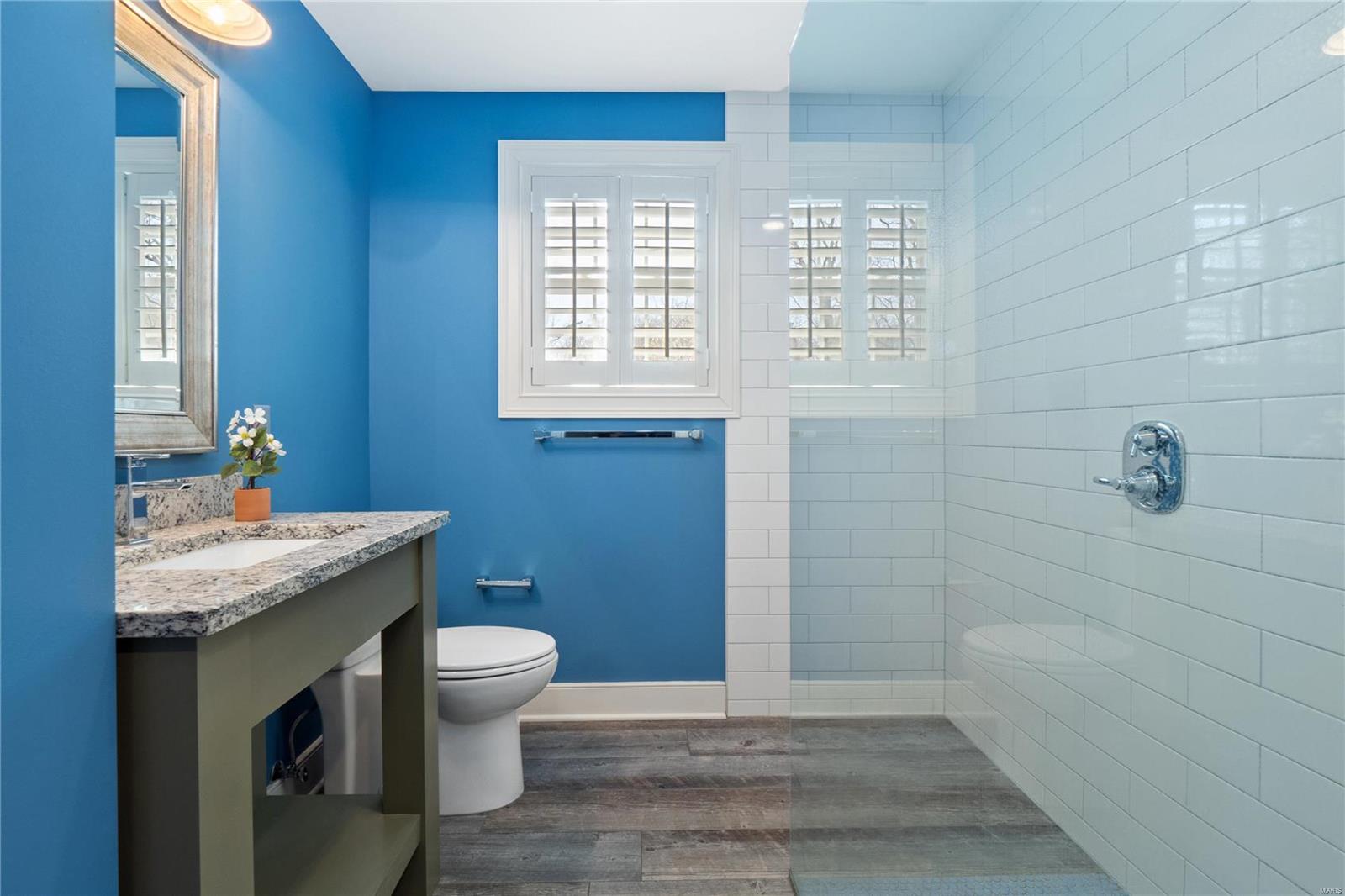 School Land Lt Pt 3 Lt Split Aka Two - Residential