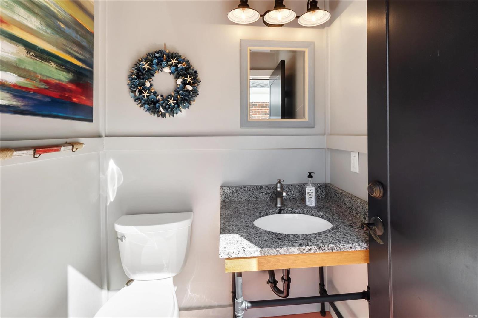 School Land Lt Pt 3 Lt Split Aka Two - Residential