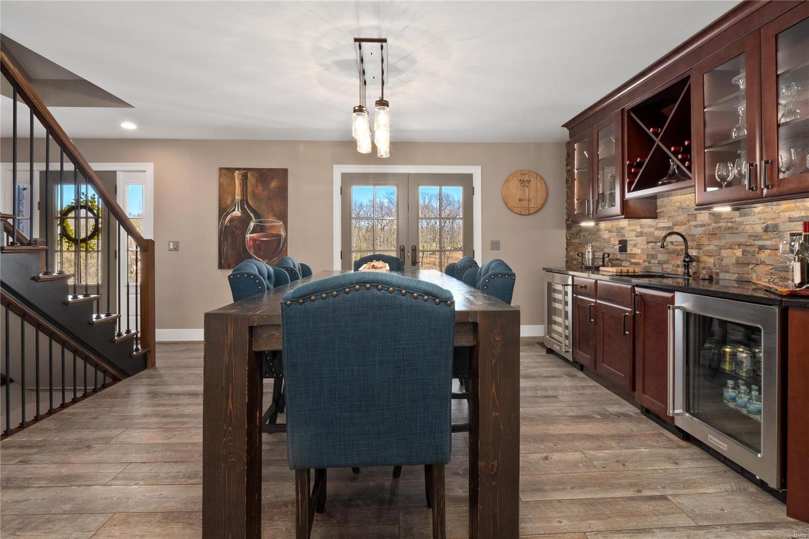 School Land Lt Pt 3 Lt Split Aka Two - Residential