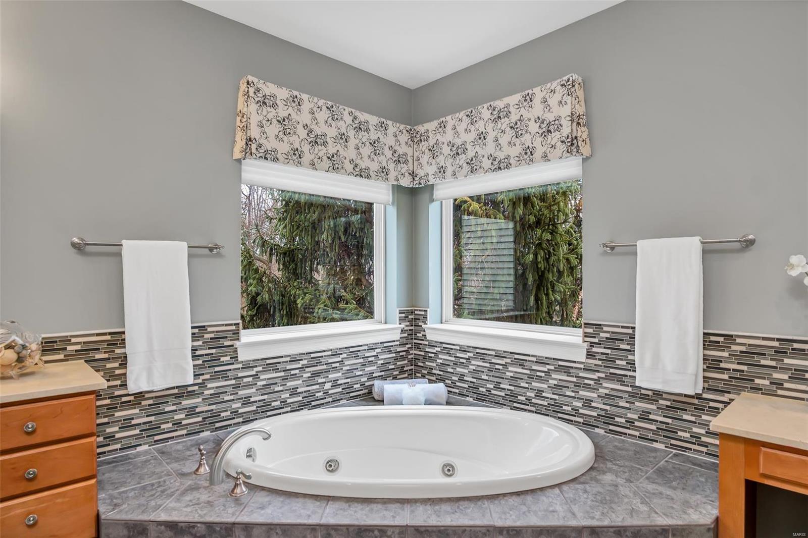 Ballas Courts - Residential