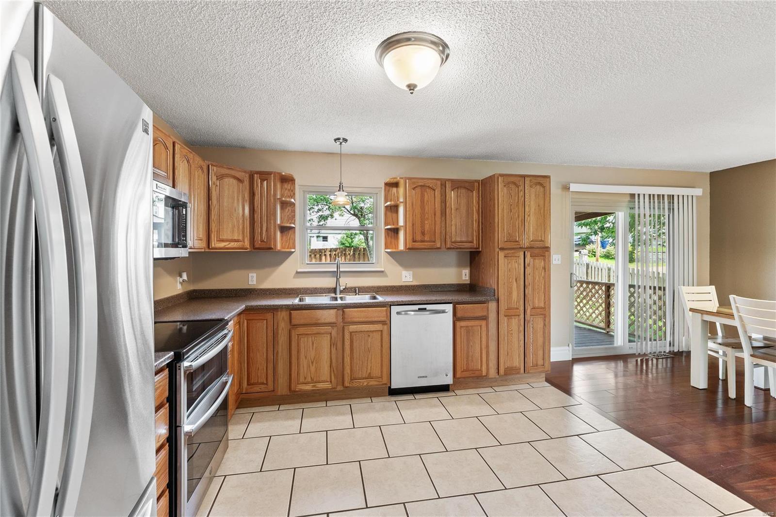 The Shadows - Residential