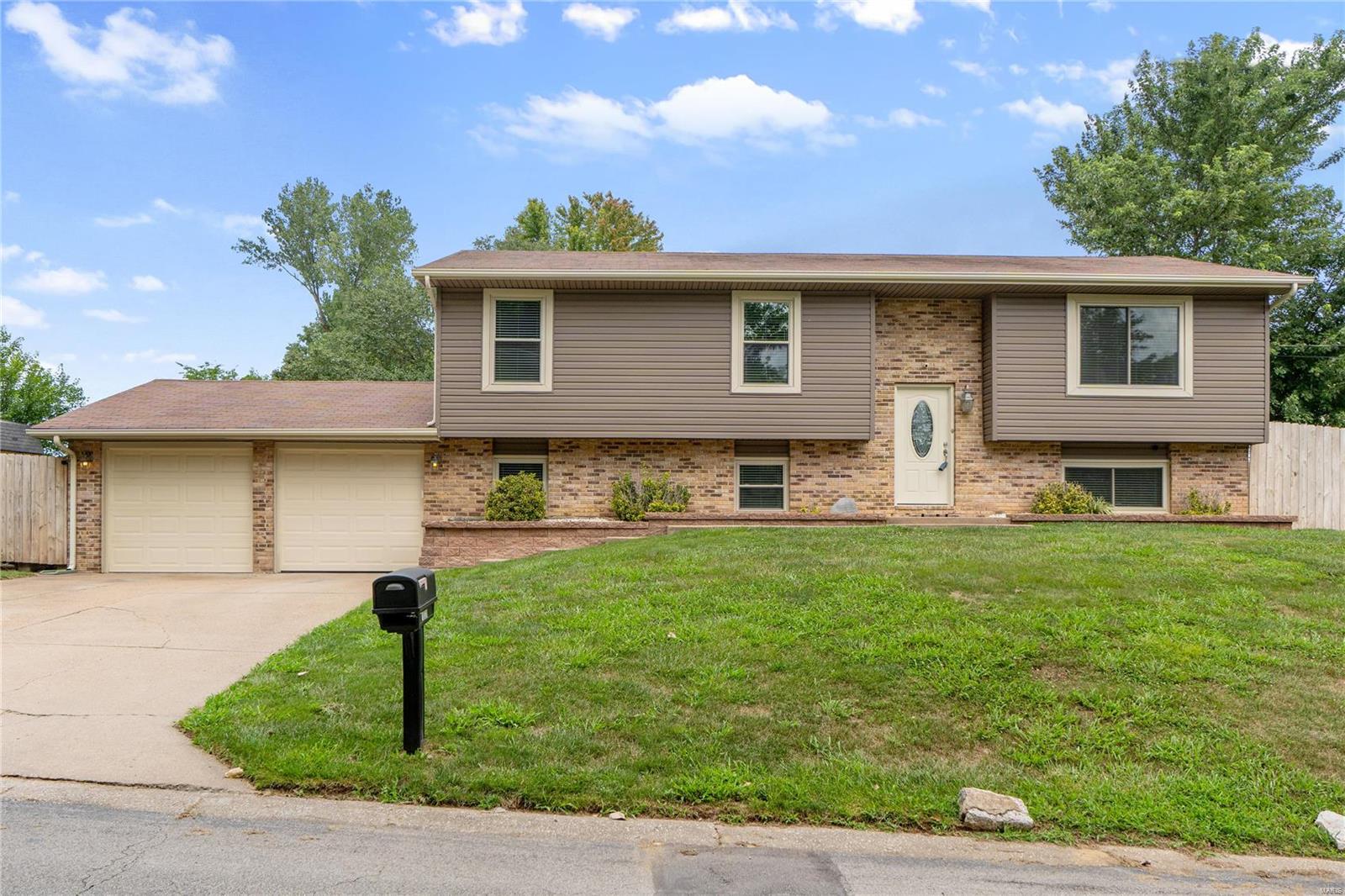 The Shadows - Residential