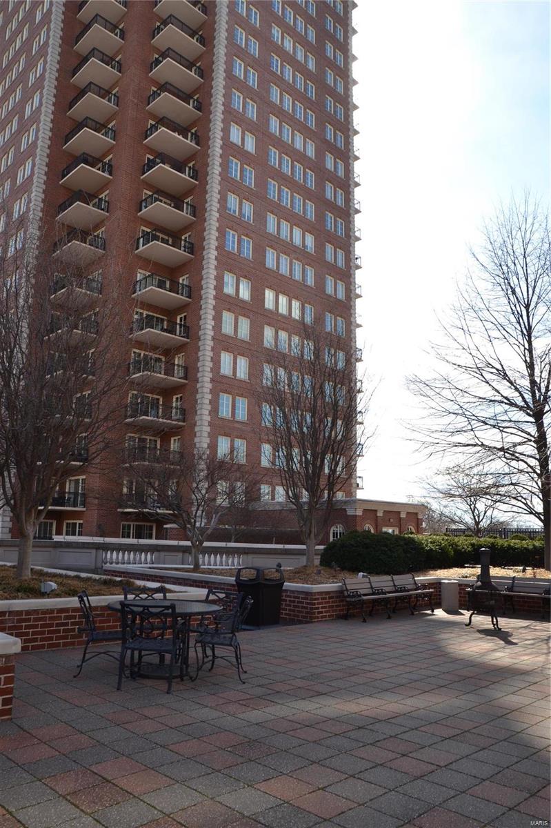 Plaza In Clayton A Condo The - Residential