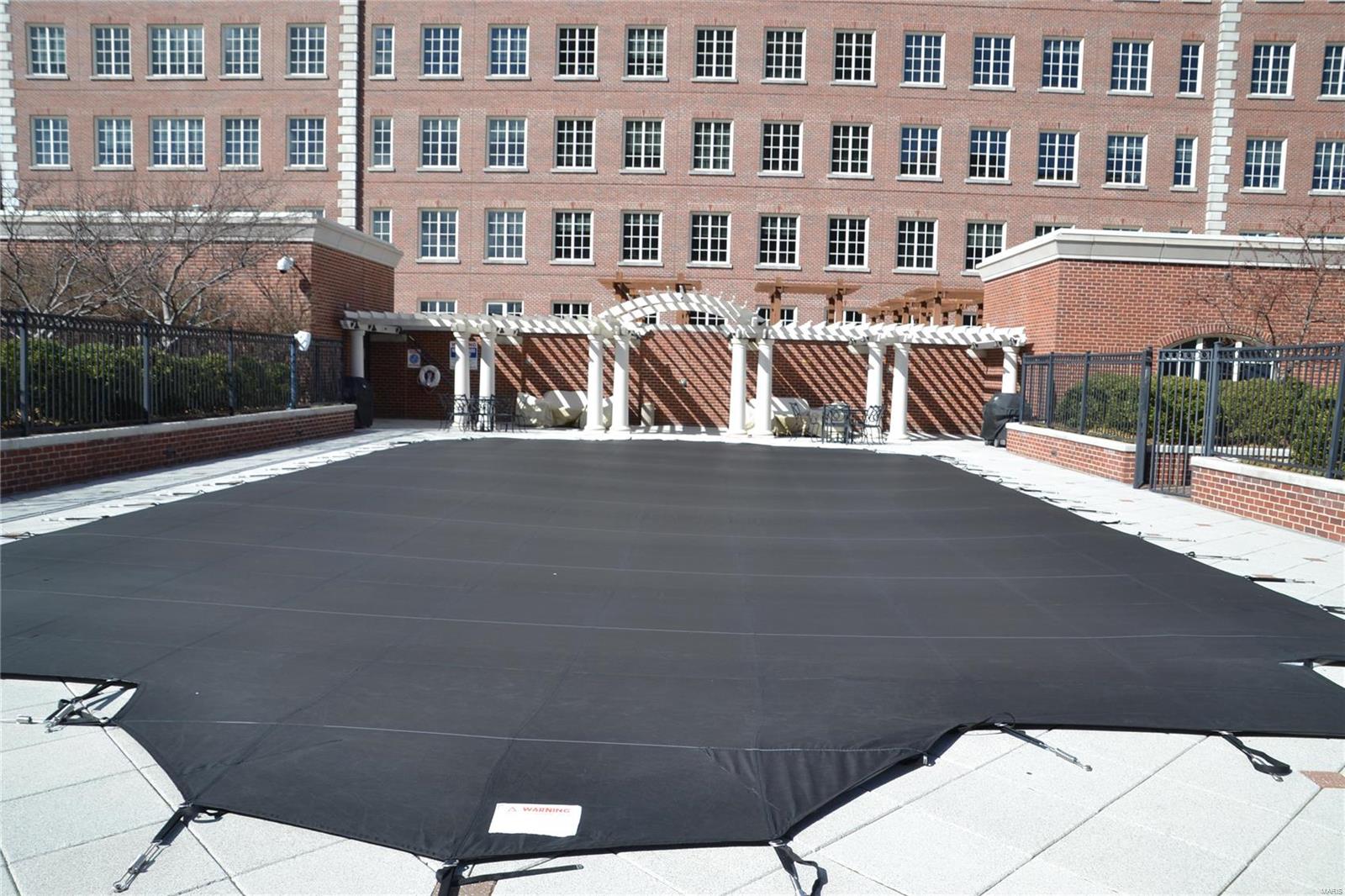 Plaza In Clayton A Condo The - Residential