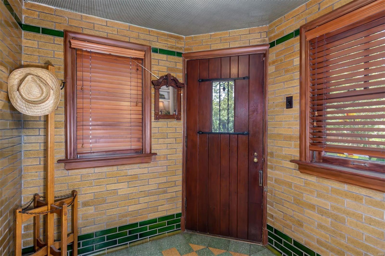 La Hacienda - Residential