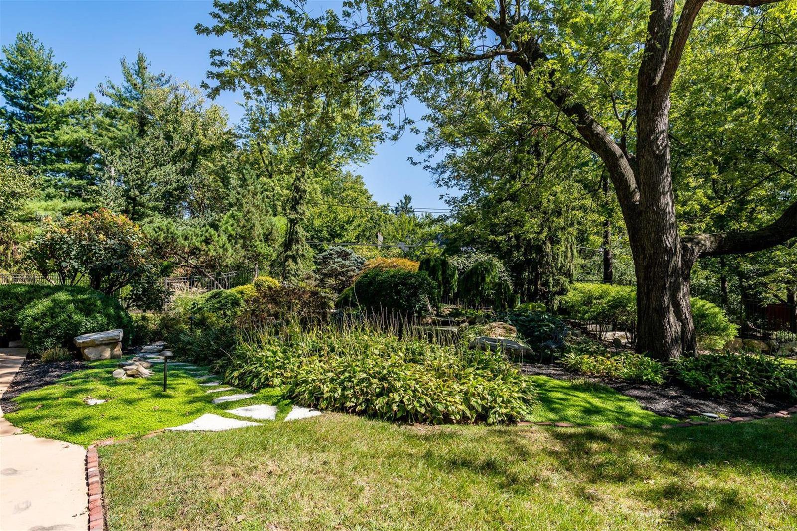 La Hacienda - Residential