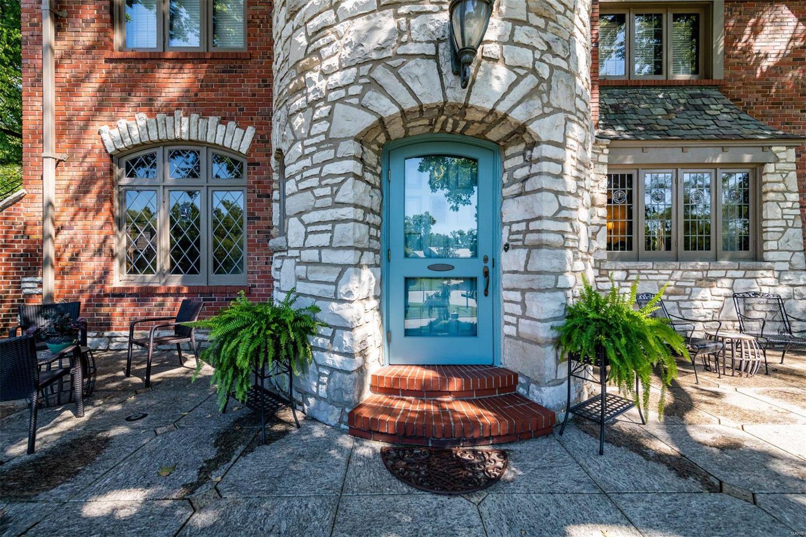 La Hacienda - Residential