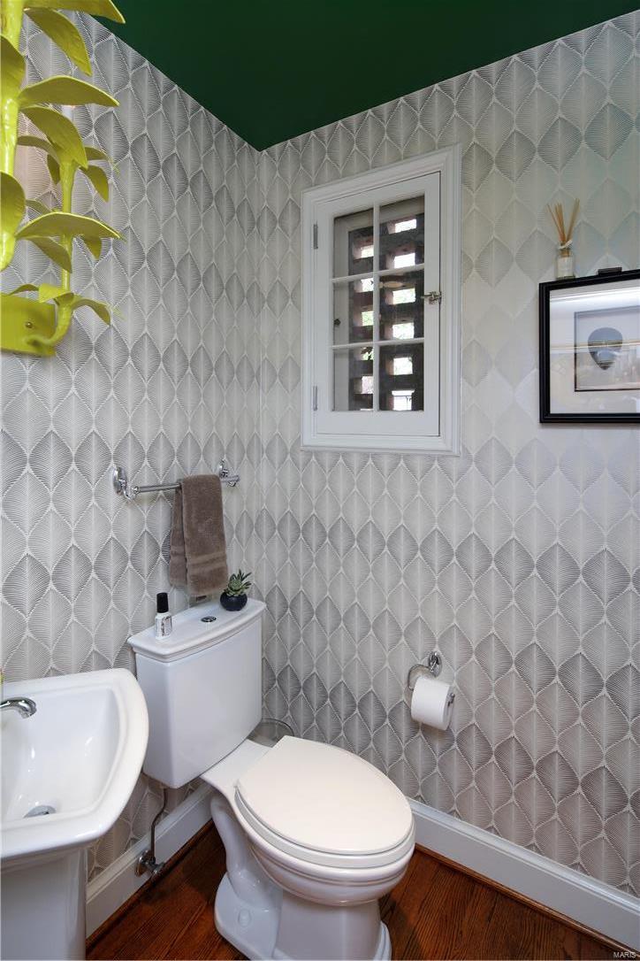 Davis Place - Residential