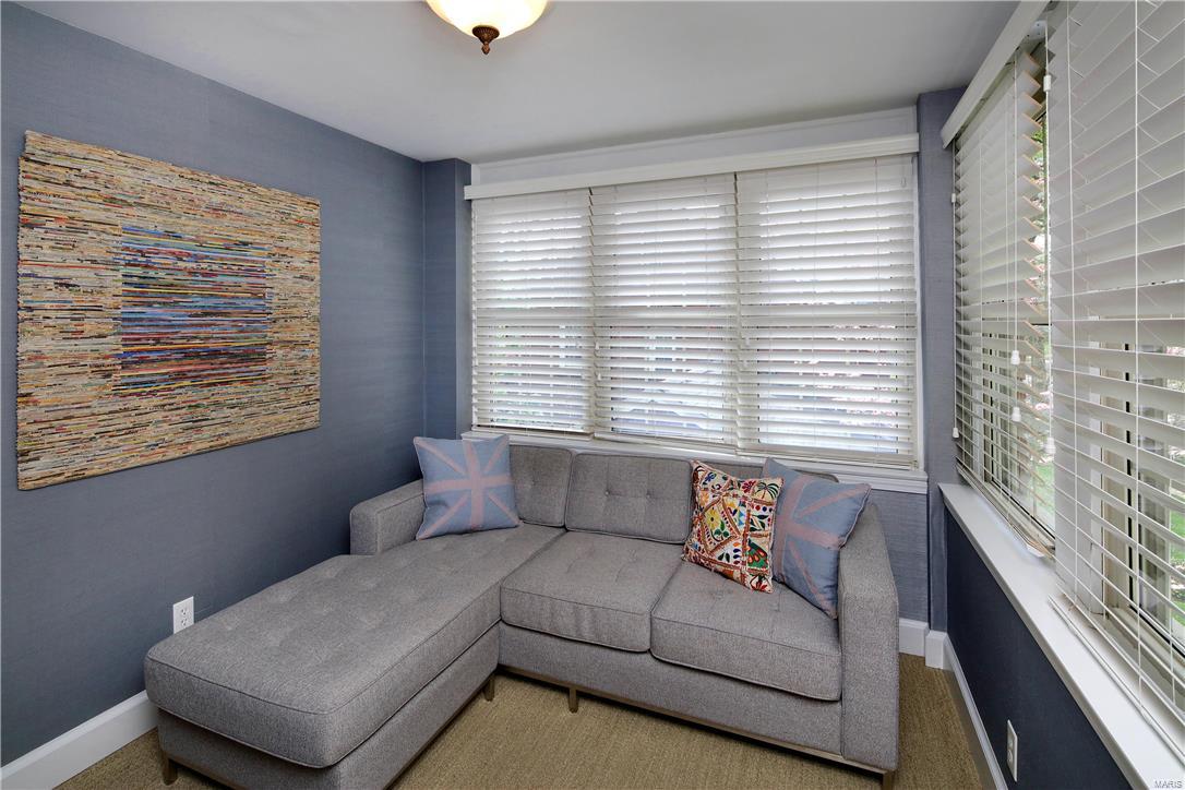 Davis Place - Residential