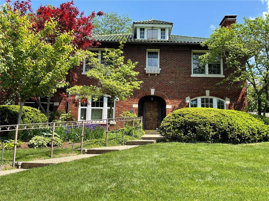 Impressive Claverach Park home in the award winning Clayton School District. Elegant center hall floor plan. Updated kitchen with custom cabinets and granite countertops opens to the breakfast room. A large family room addition is certain to be a favorite gathering place. Also included on the first floor are a living room with gas fireplace, a formal dining room, an office, a mud room, and a half bath. The primary bedroom suite includes a private bath with jetted tub and an adjacent office. Two other bedrooms share a "Jack and Jill" bathroom and a full hall bath serves the fourth bedroom. Additional living space is offered in the lower level recreation room and bonus room. Enjoy the outdoors on the patio overlooking the beautifully landscaped back yard.