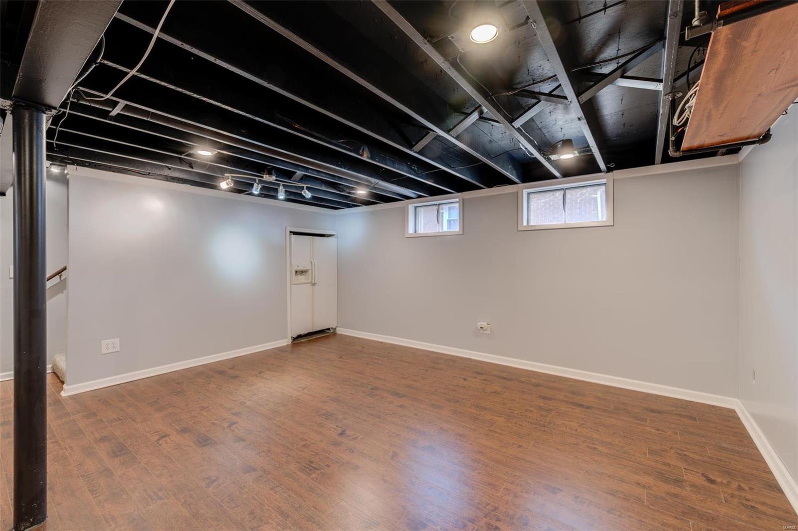 Robinwood West 4 - Residential Lease