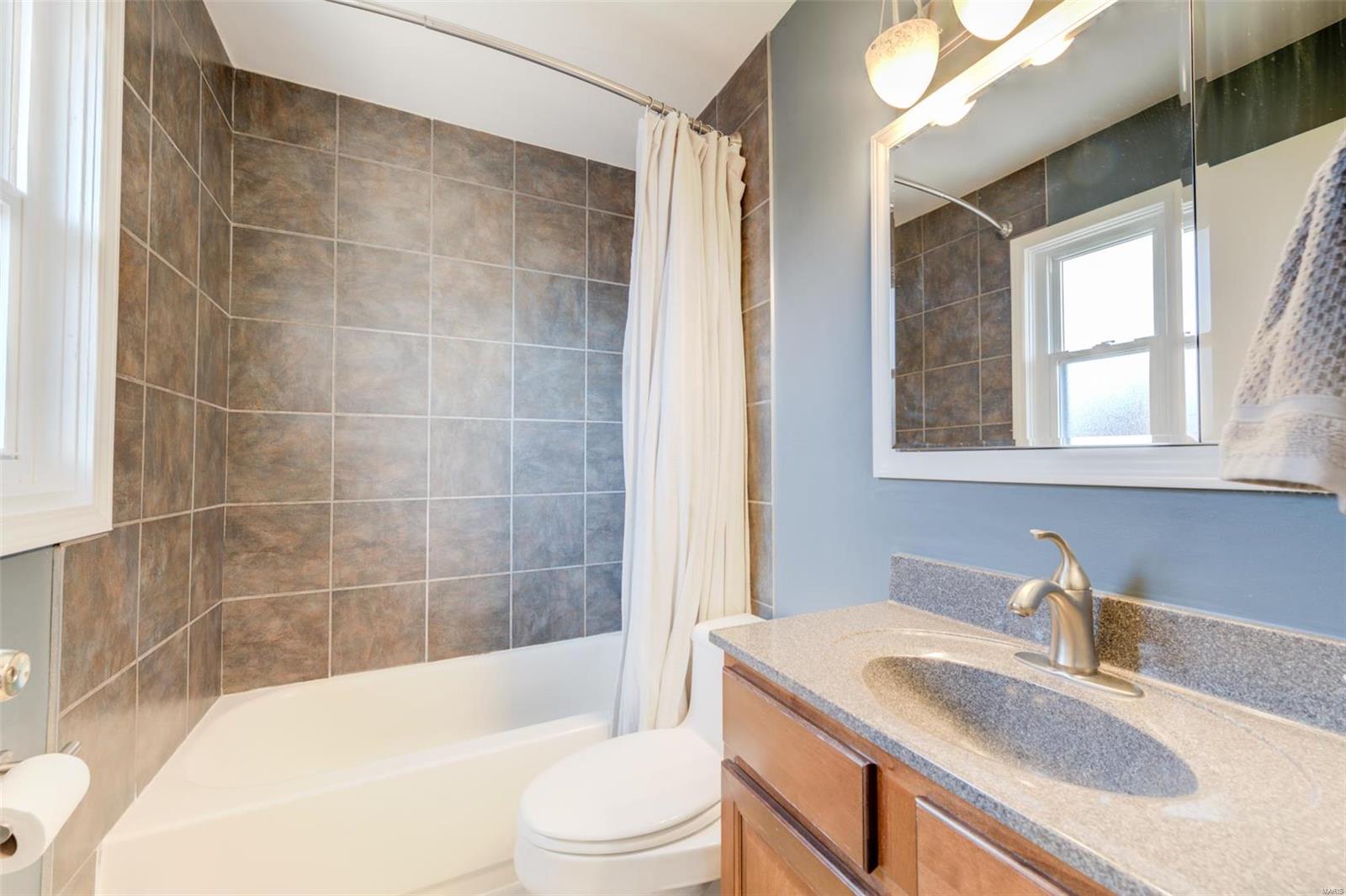 Robinwood West 4 - Residential Lease