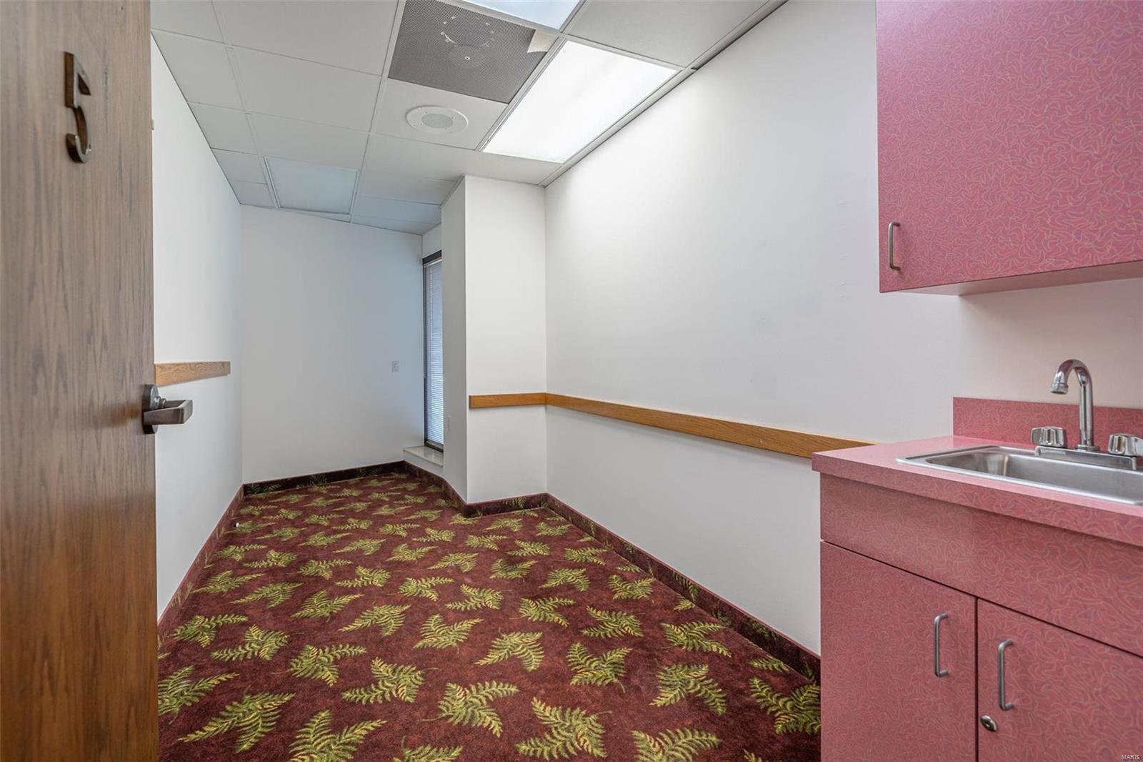 Glen View Estates - Commercial Sale