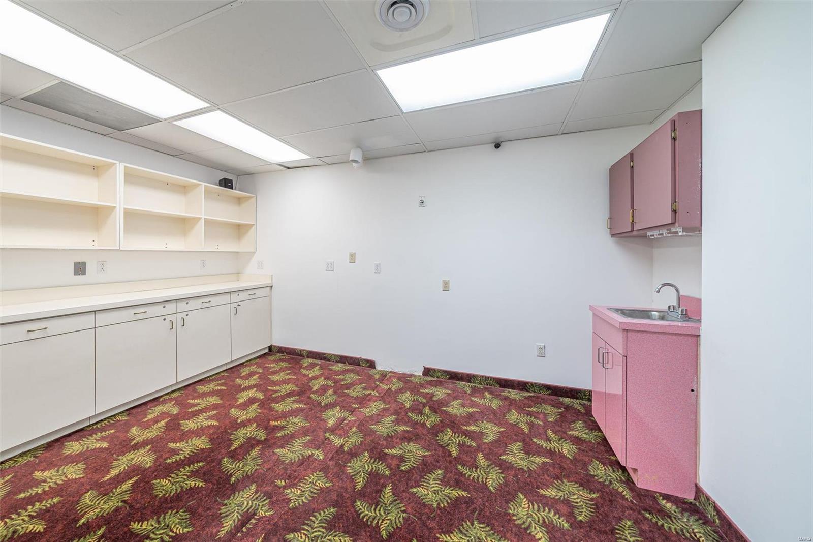 Glen View Estates - Commercial Sale