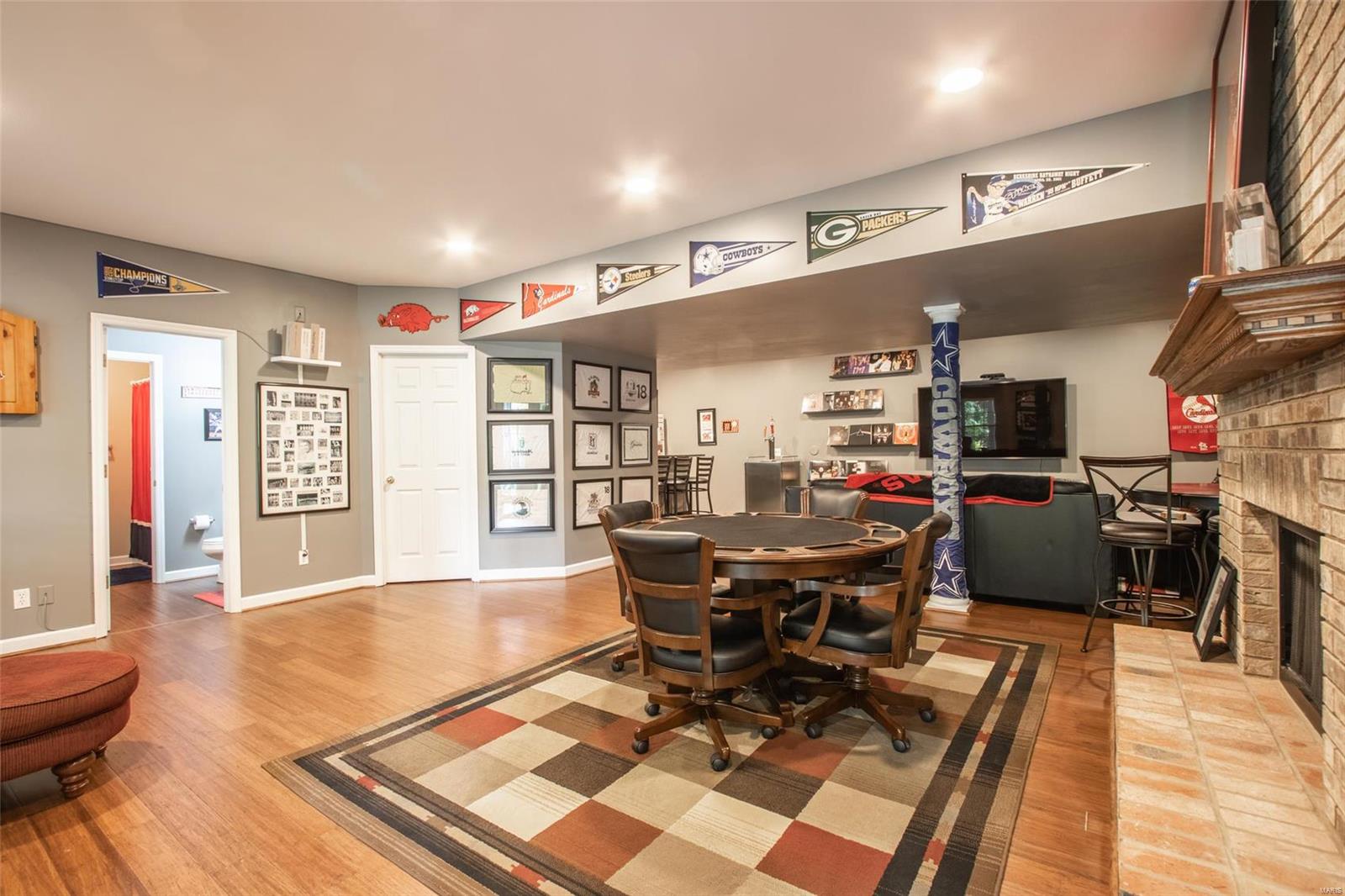 Camelot - Residential