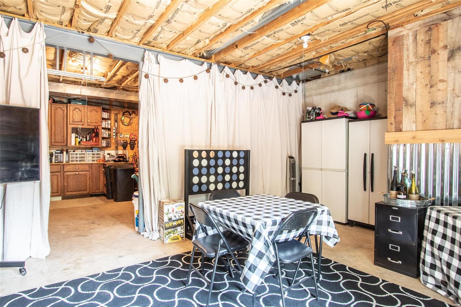 Camelot - Residential