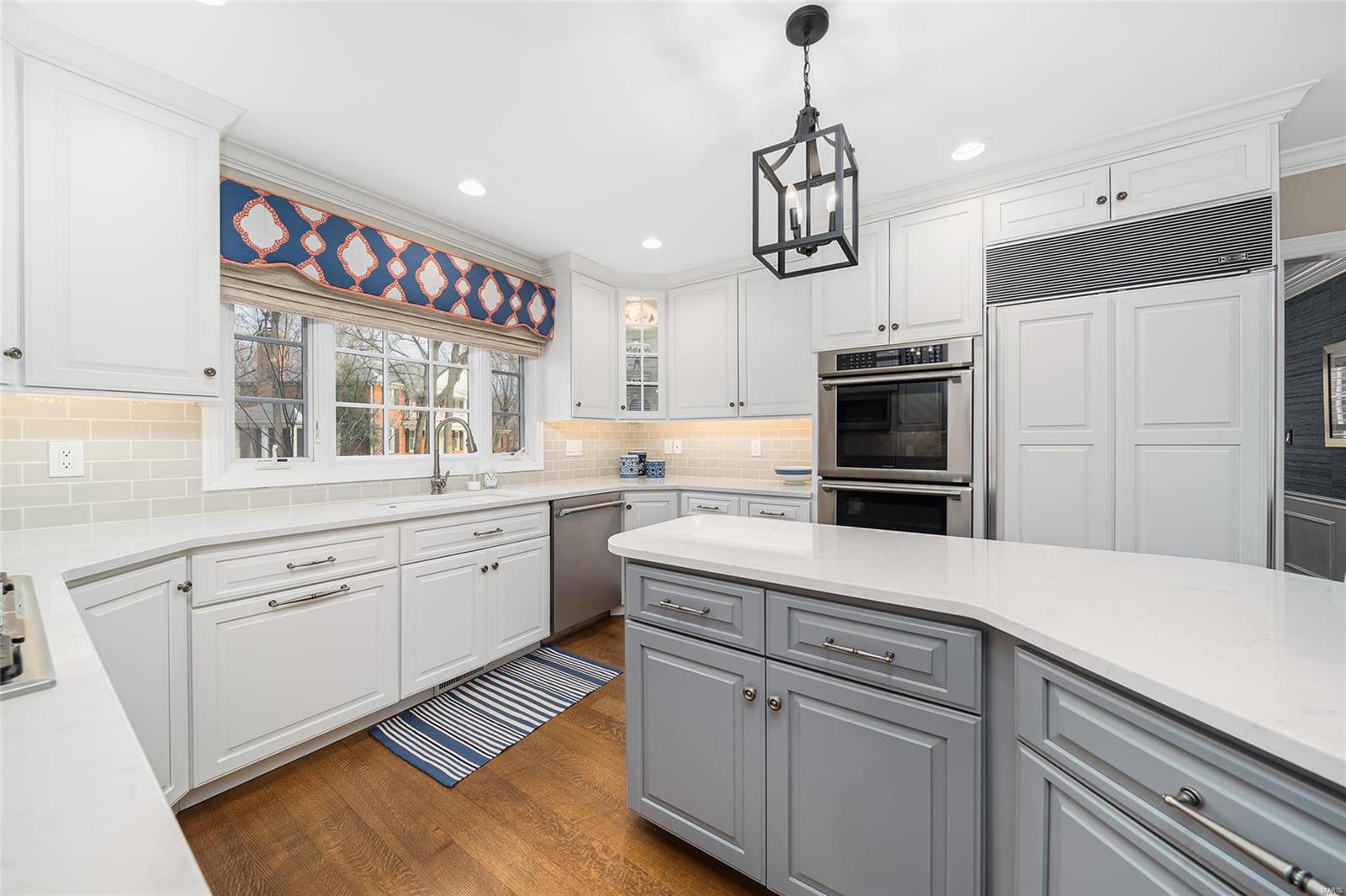 Twin Farms Road - Residential