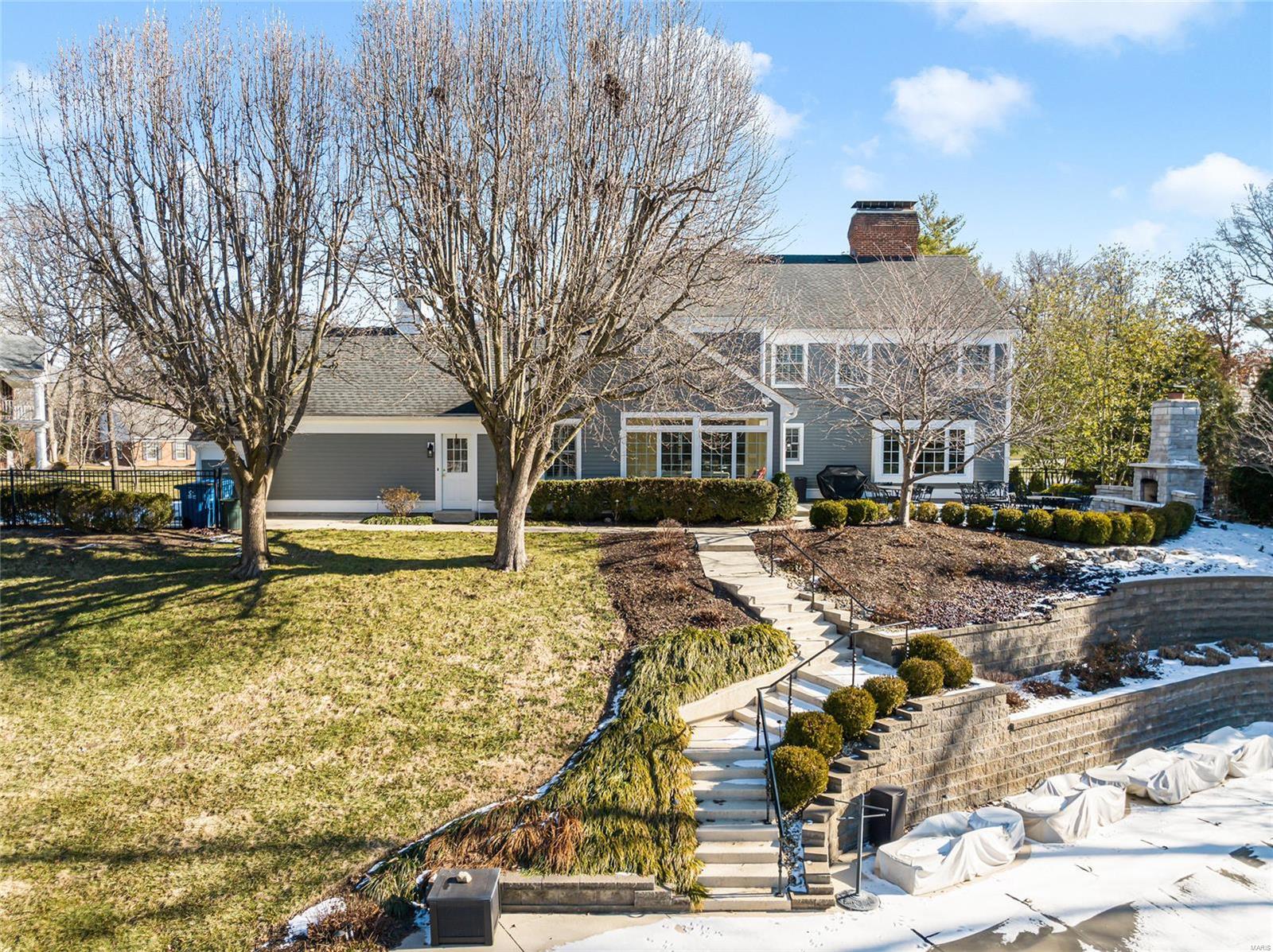 Twin Farms Road - Residential