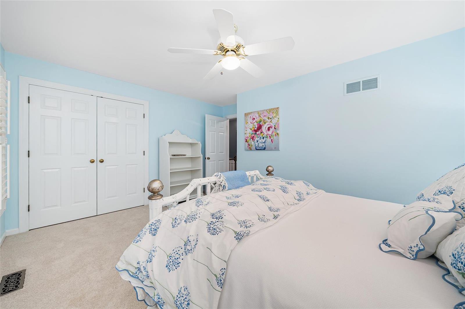 Twin Farms Road - Residential