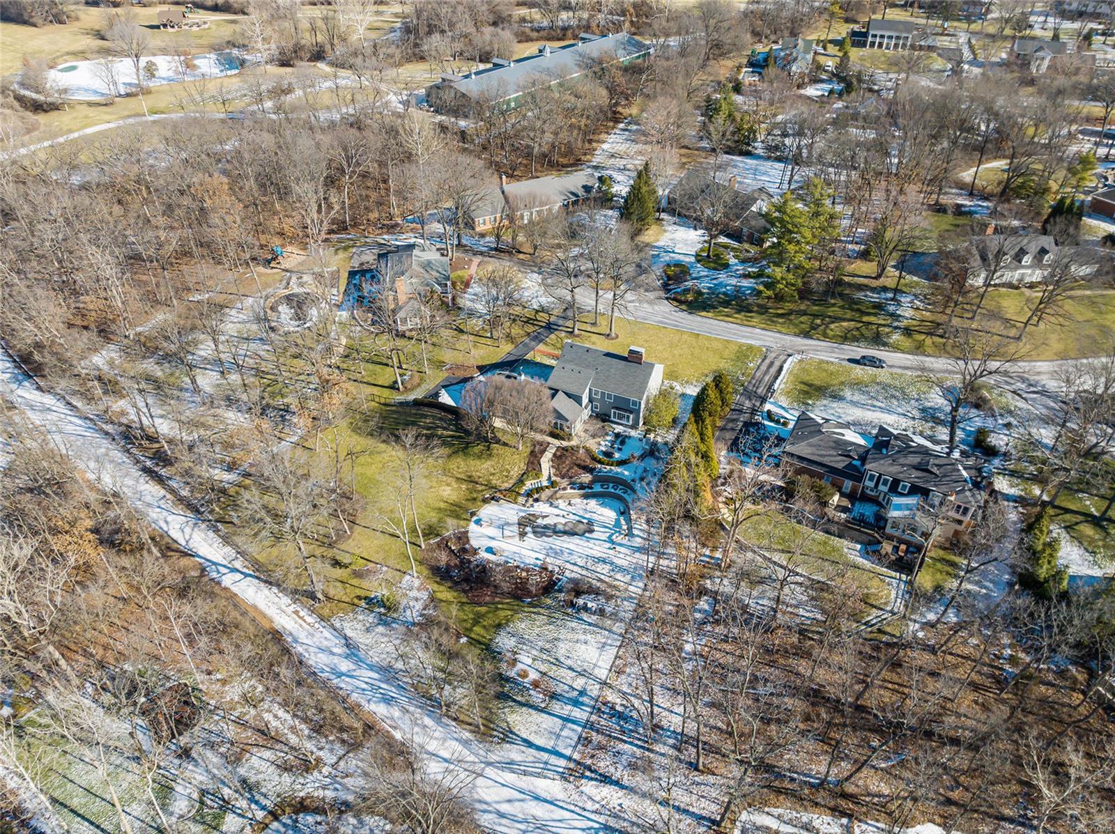 Twin Farms Road - Residential