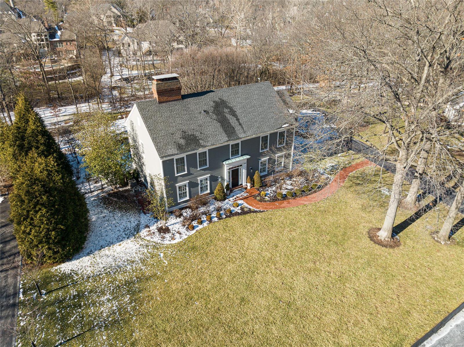 Twin Farms Road - Residential