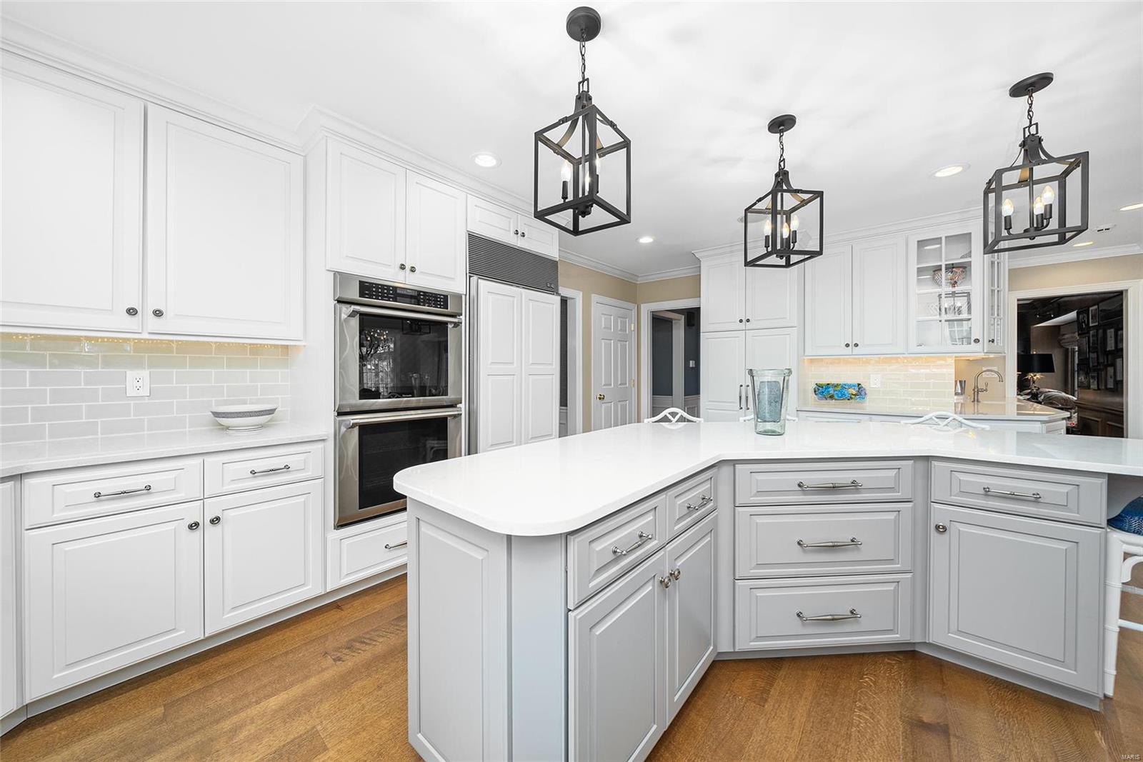 Twin Farms Road - Residential