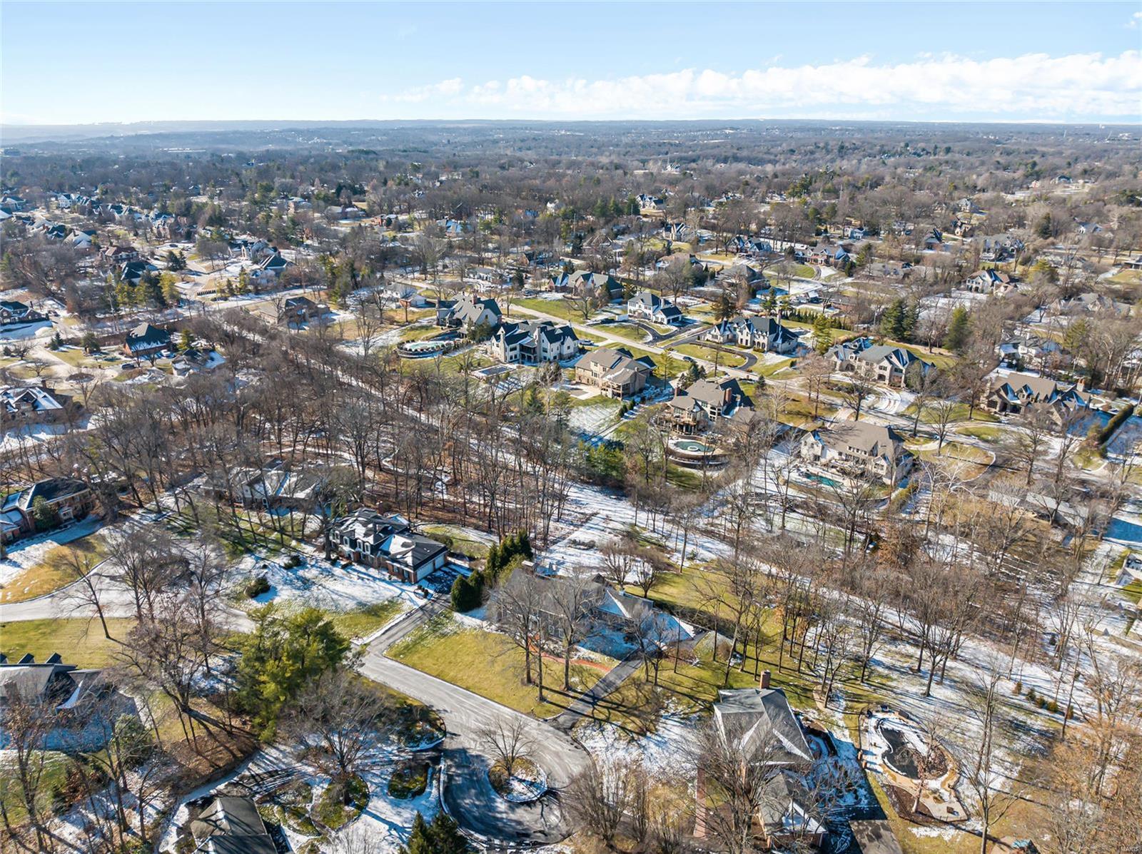 Twin Farms Road - Residential