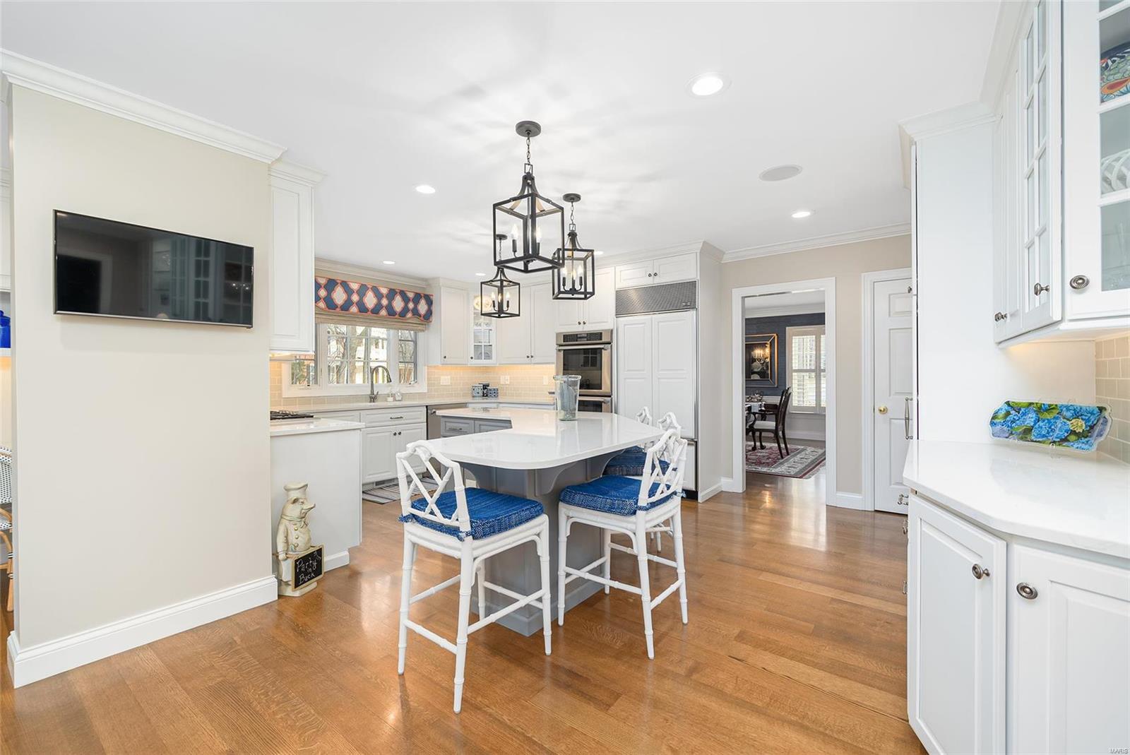 Twin Farms Road - Residential